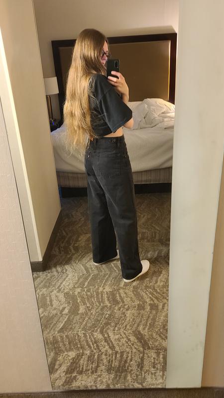 Very high pocket placement