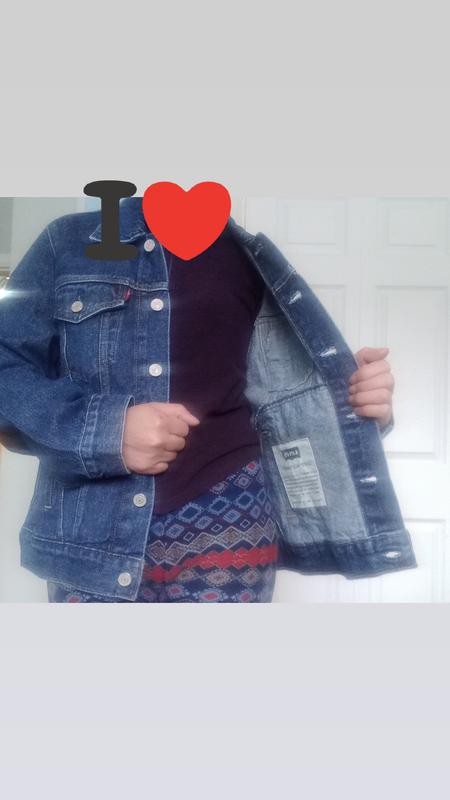 Perfect size, comfortable to wear.love my new Wellthread trucker jacket. Beautiful color.love it!