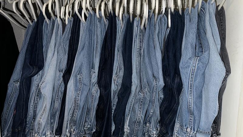 40 pairs of Levi's 501 Shrink to Fit