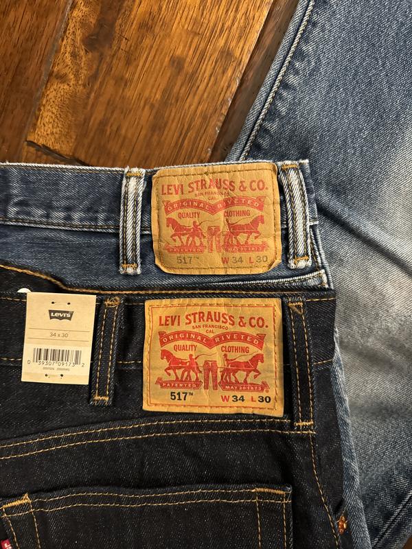 Same pants, totally different sizes.