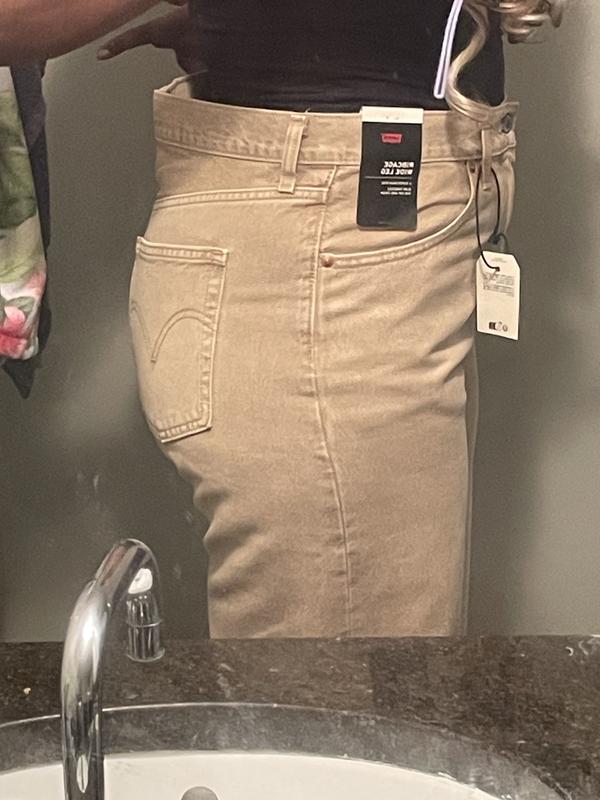 Side view (peep the gap)