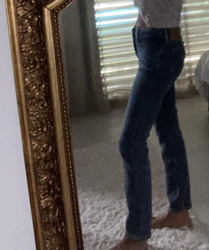 Bien dans mon taille basse Levi’s
