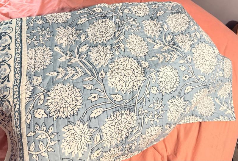 Customer carousel item 7.