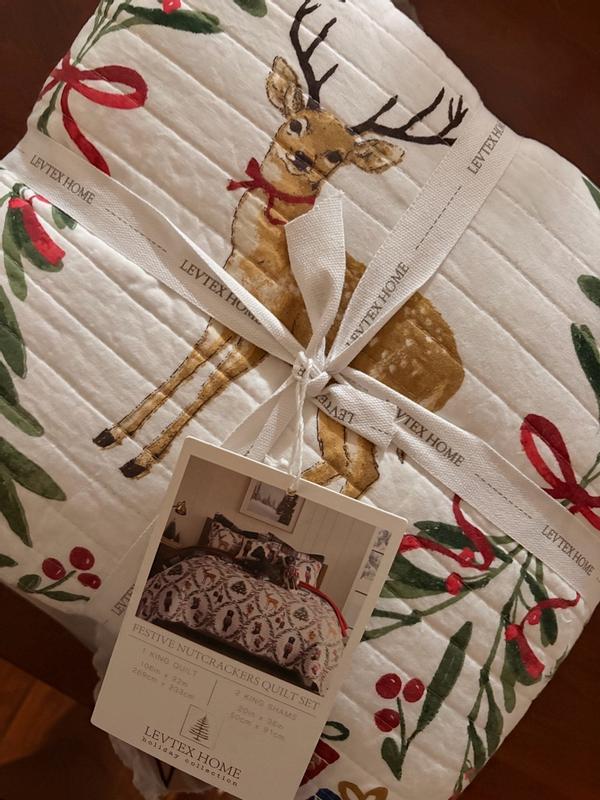 Home Festive Nutcrackers 2-Pc. Sham Set, European