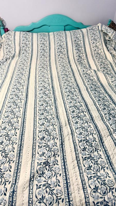 Customer carousel item 6.