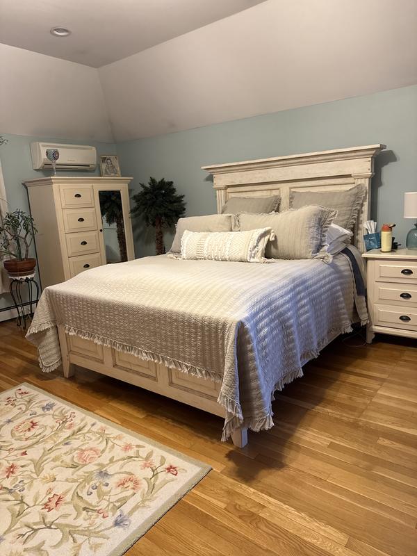 Customer carousel item 1.