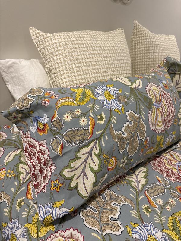 Customer carousel item 1.