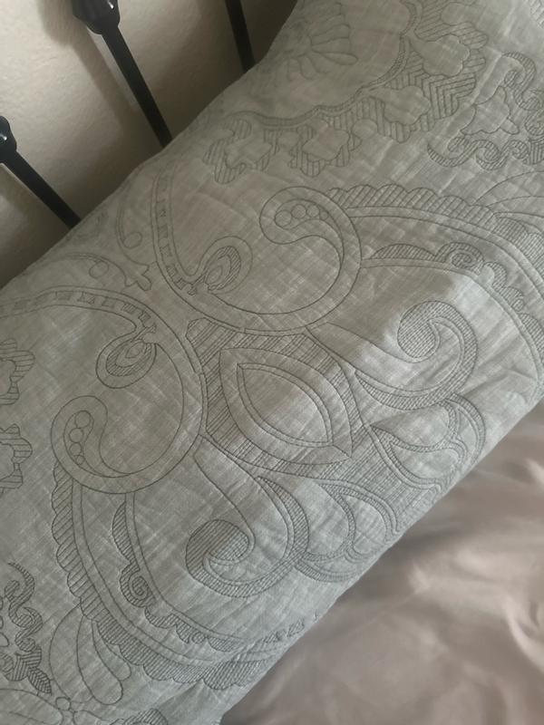 Customer carousel item 1.