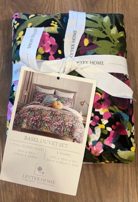 Customer carousel item 3.