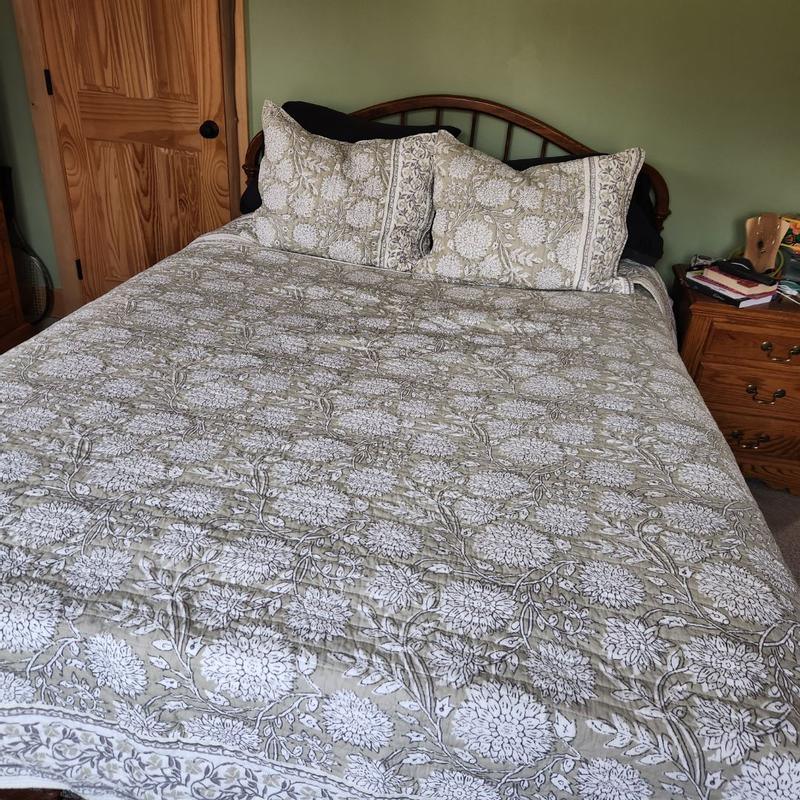 Customer carousel item 2.