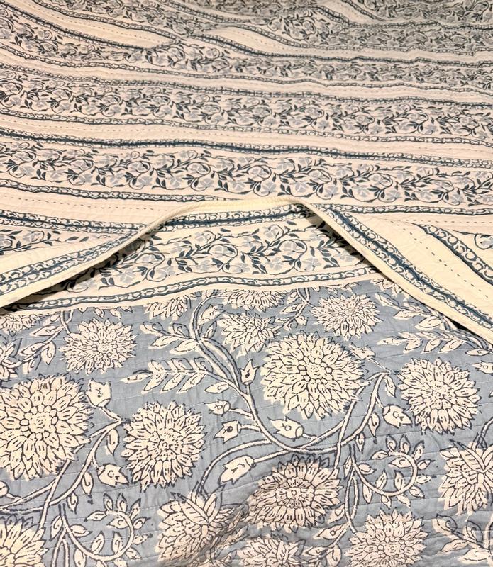 Customer carousel item 9.