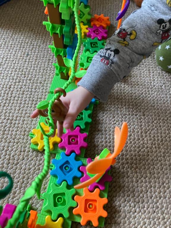 Learning Resources Gears! Gears! Gears! Moving Monkeys - 136 Pieces ...