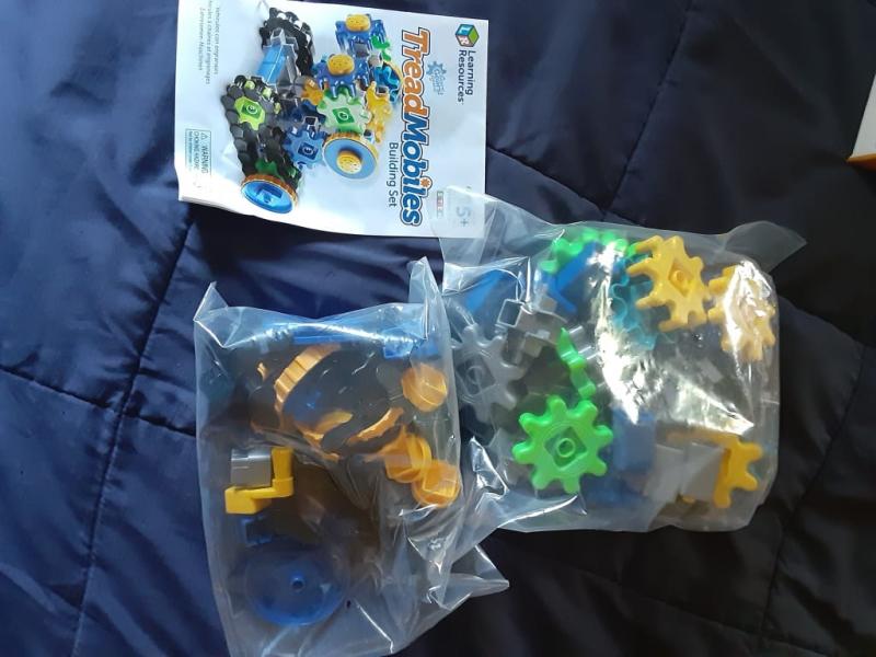 Learning Resources Gears! Gears! Gears! Treadmobiles – Set Costruzioni STEM 108 Pezzi, Ingegneria Per Bambini 5+ Anni