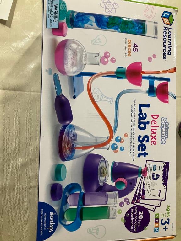 Learning Resources Primary Science Deluxe Lab Set Alt Color