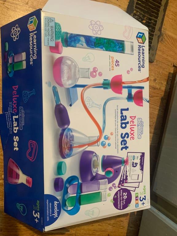 Learning Resources Primary Science Deluxe Lab Set - Alt Color