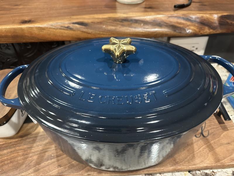Oval Dutch Oven | Le Creuset®