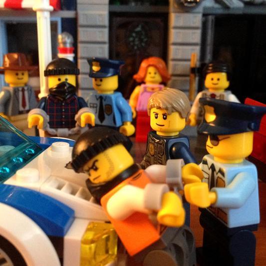 "Shame on you: Stealing Laundered money is a crime"