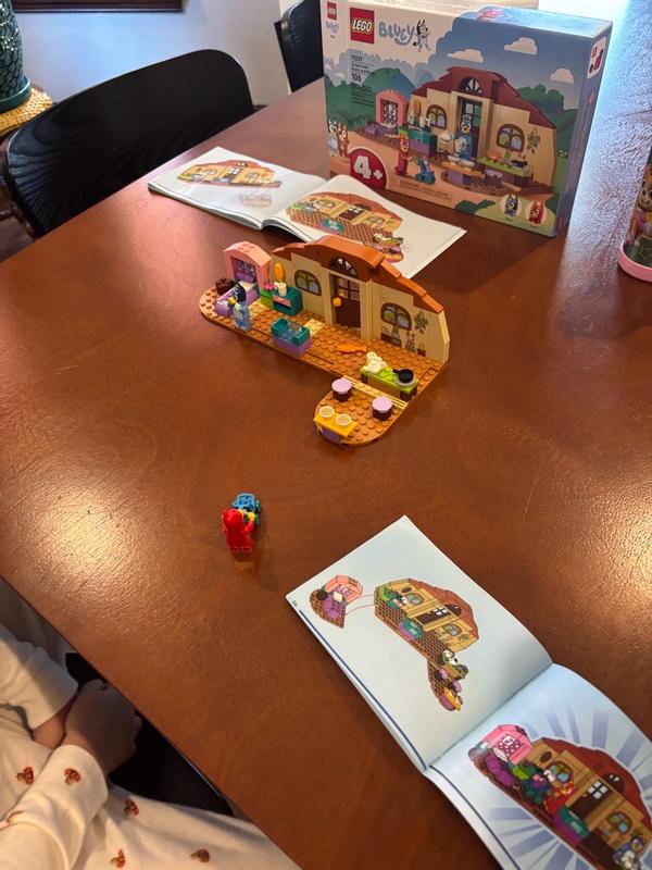 Customer photo for "Great building + imaginary play!"