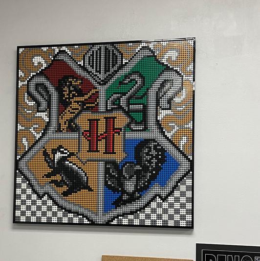 LEGO® ART Harry Potter Hogwarts Crests 31201 (Retiring Soon) by LEGO  Systems Inc.