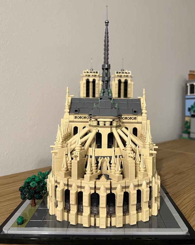 Customer carousel item 3.