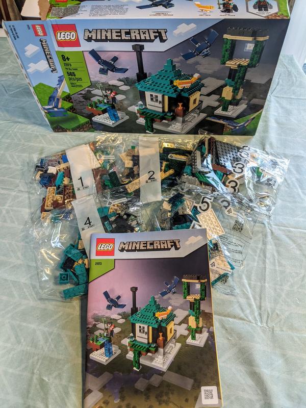 ★ LEGO Minecraft The Sky Tower 21173 (565 pieces) | Toys R Us Canada