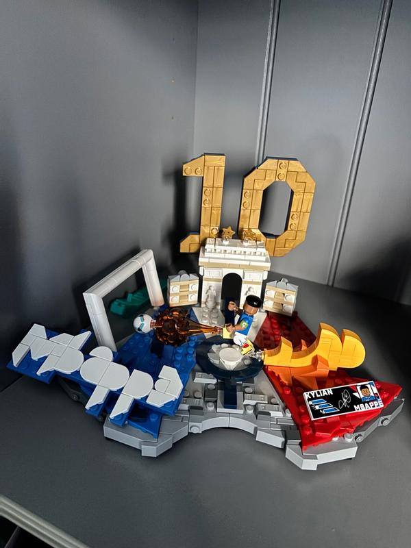 Customer carousel item 13.