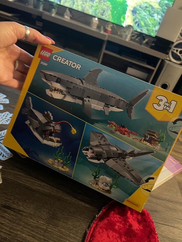 Customer carousel item 5.