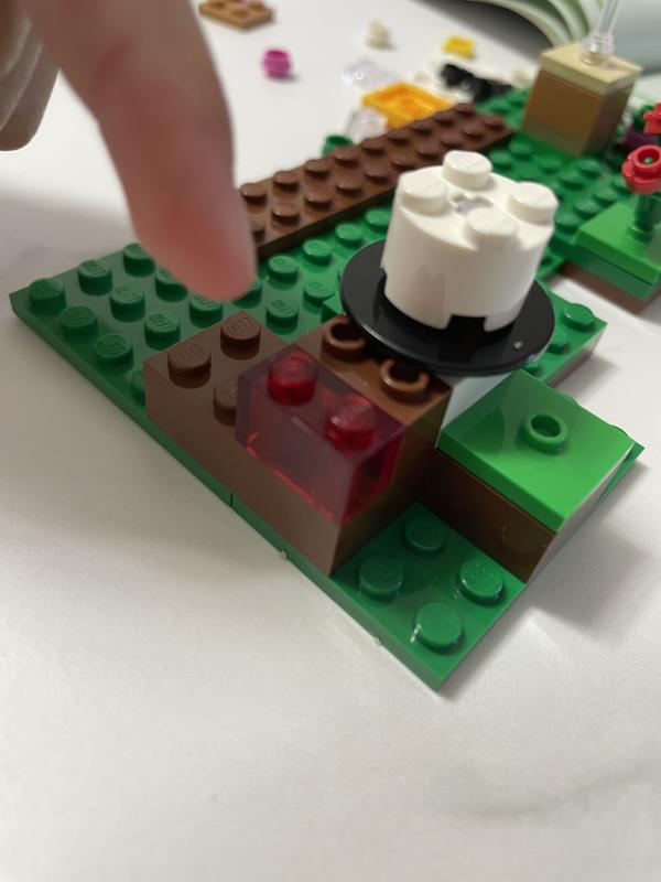LEGO Minecraft La Cabane Abeille 21241