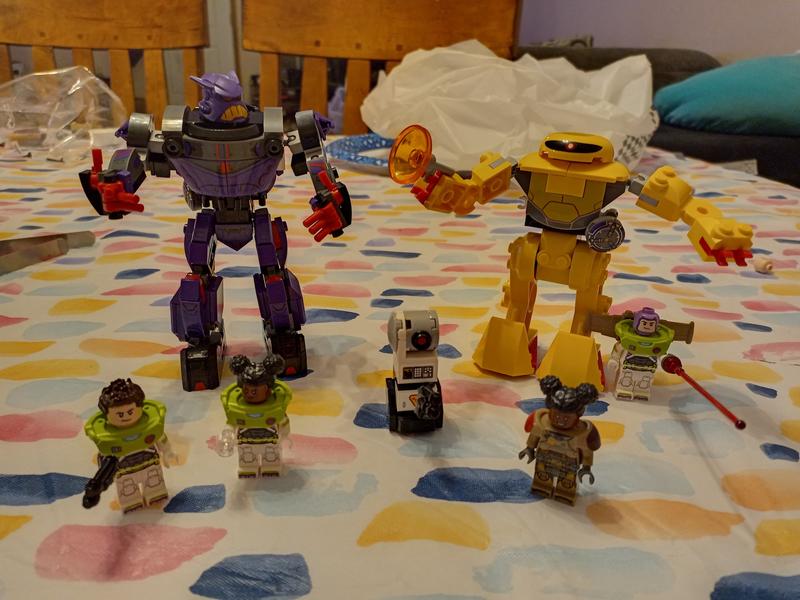 Two buzz lightyear lego sets. Zurg Battle and Zyclops Chase