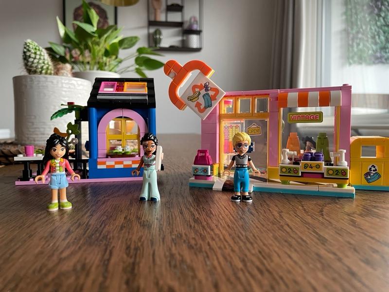 LEGO Friends Vintage Fashion Store Toy Shop 42614 - 409 Pcs