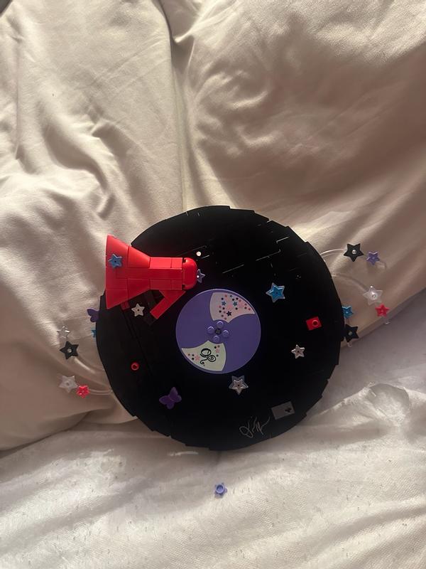 Customer photo for "Great family project. with the kids."