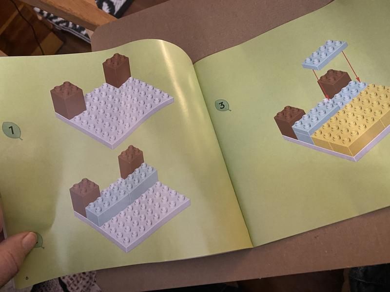 This set comes with VERY EASY instructions.