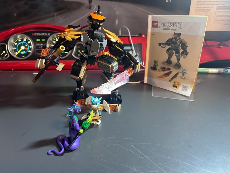 Customer carousel item 4.