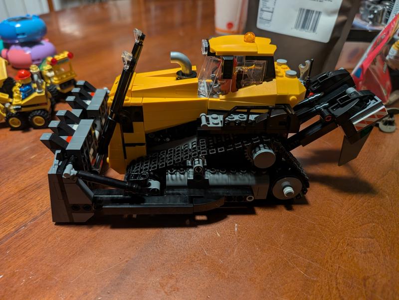 Review Thumbnail Image 0 1215850676