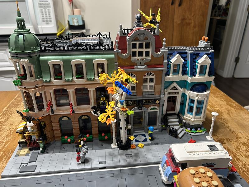 LEGO Boutique Hotel 10297 Building Kit (3,066 Pieces) | Toys R Us