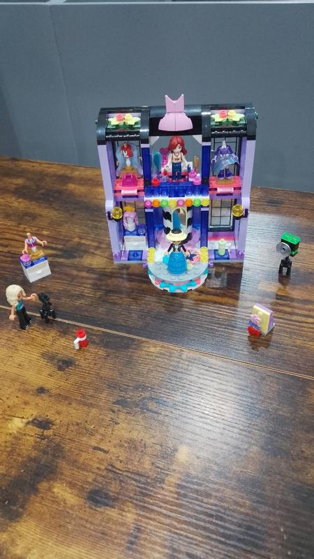 Customer carousel item 5.