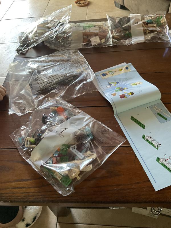 Each bag of pieces has a separate instruction book