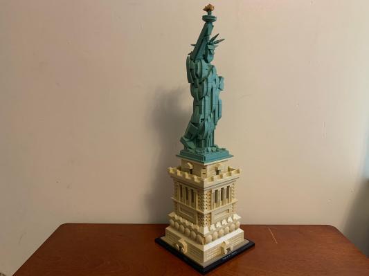 LEGO Architecture: Statue of Liberty (21042) 673419283328