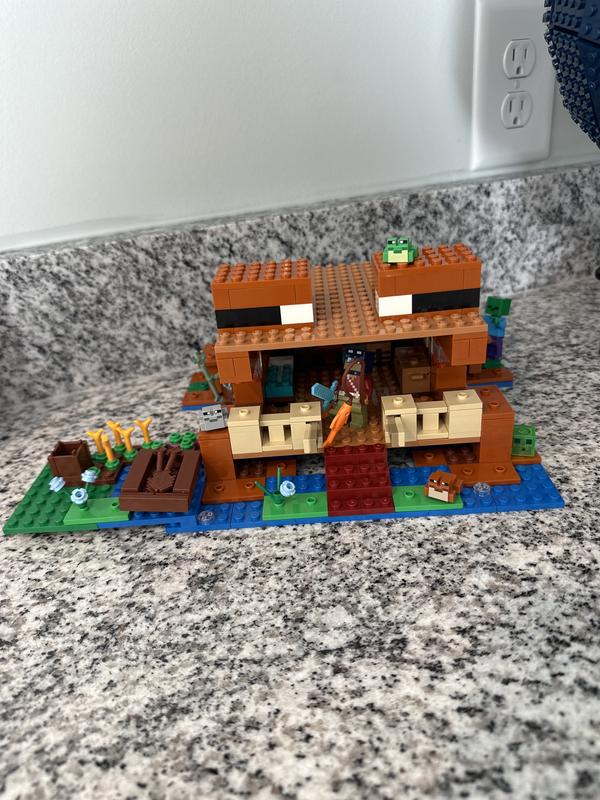 The Frog House 21256 | Minecraft® | Buy online at the Official LEGO® Shop US