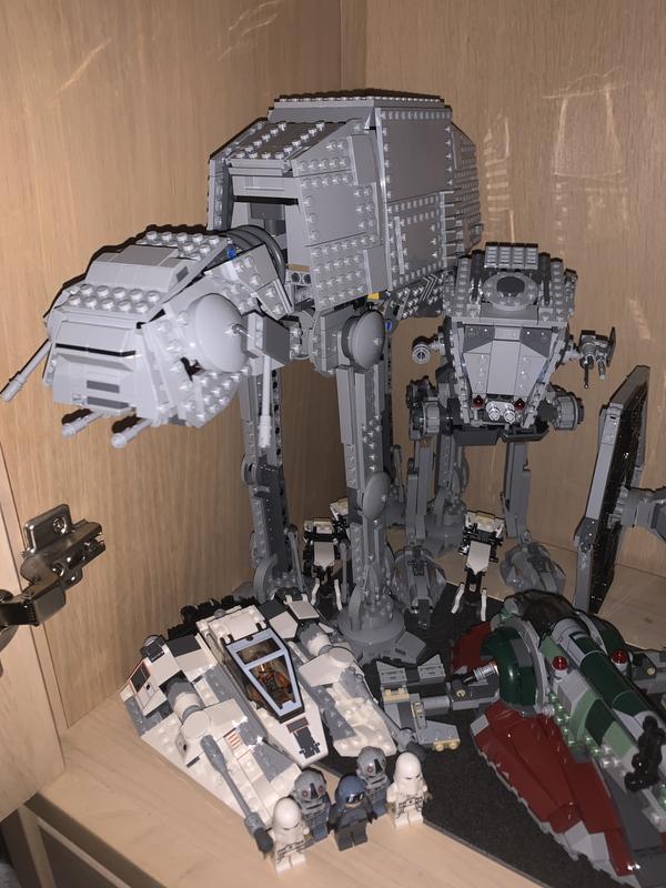 LEGO Star Wars Hoth AT-ST 75322 by LEGO Systems Inc.