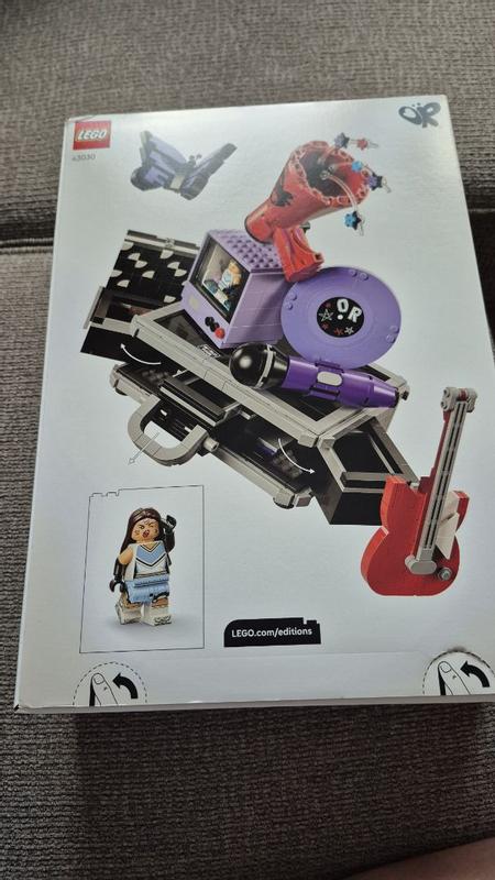 Customer photo for "Lego"