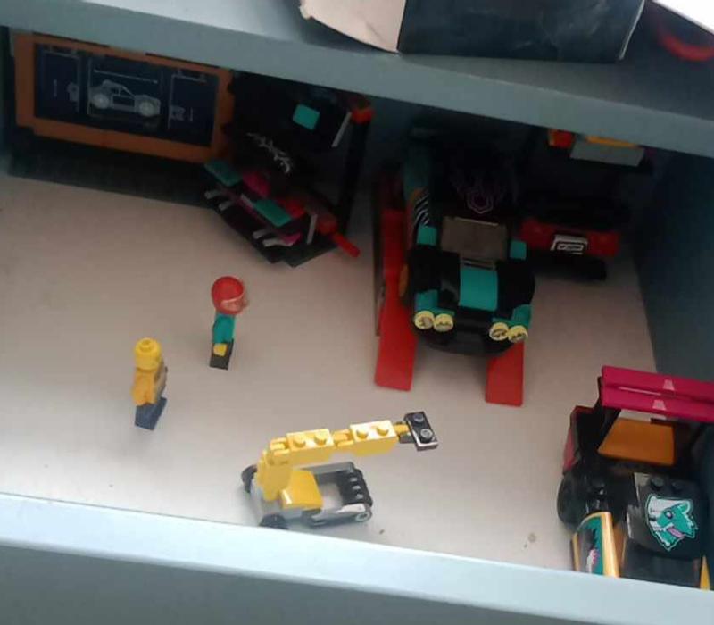 Les legos attendent de nouvelles bo�tes pour s agrandir