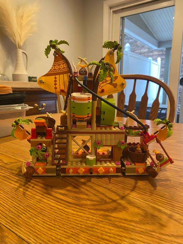 Customer carousel item 2.