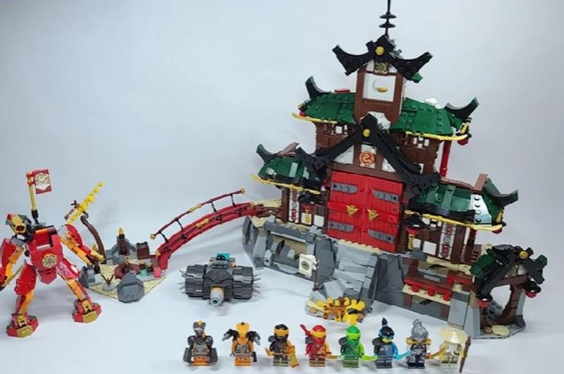 Gorgeous Ninjago Ninja Dojo Temple!!