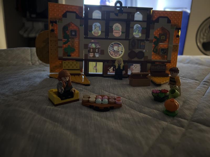 レゴ 6425999 LEGO Harry Potter Hufflepuff House Banner 76412