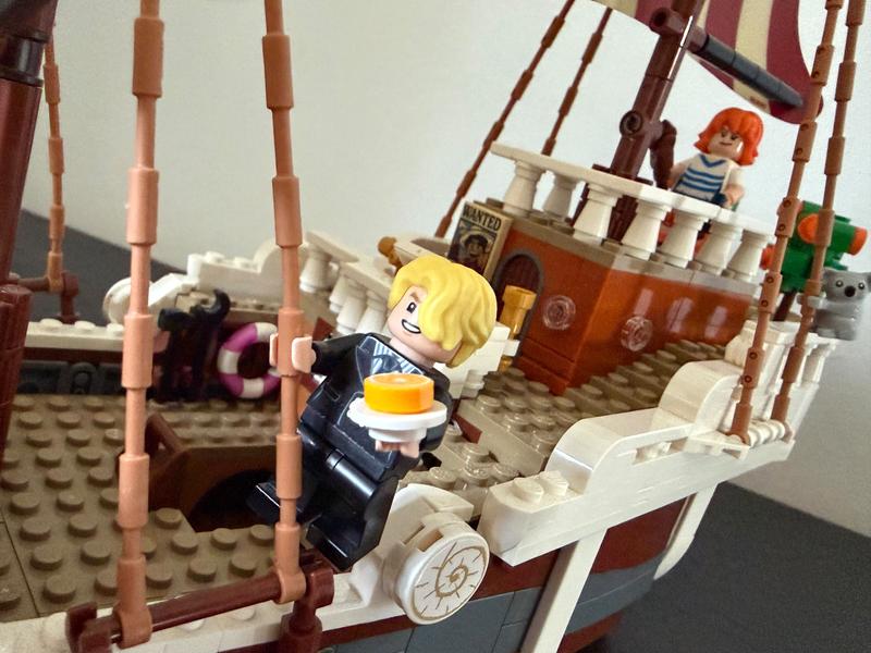 Customer carousel item 4.
