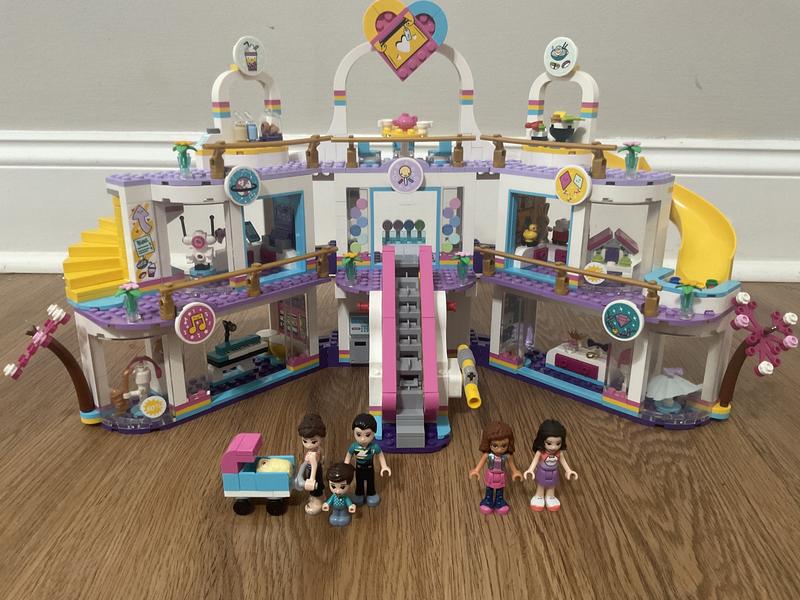 Photo from Lego Queen MSR