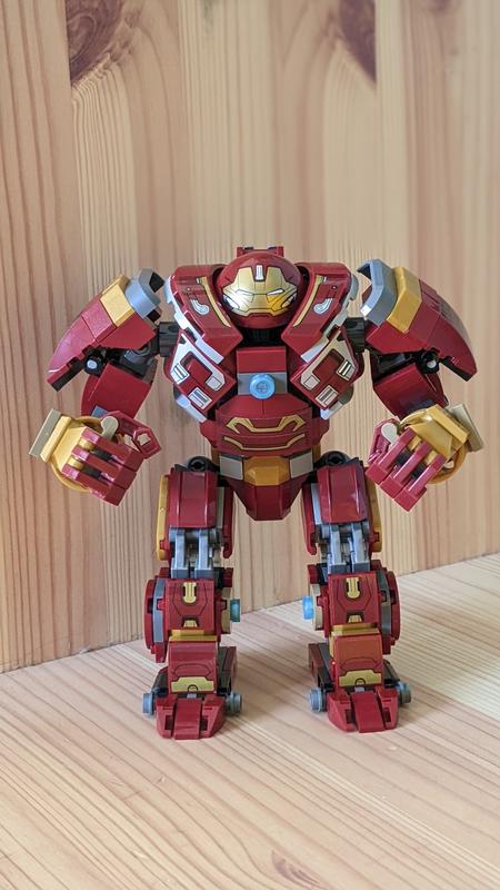 LEGO Marvel The Hulkbuster: The Battle of Wakanda 76247 Building Toy Set  (385 Pieces)