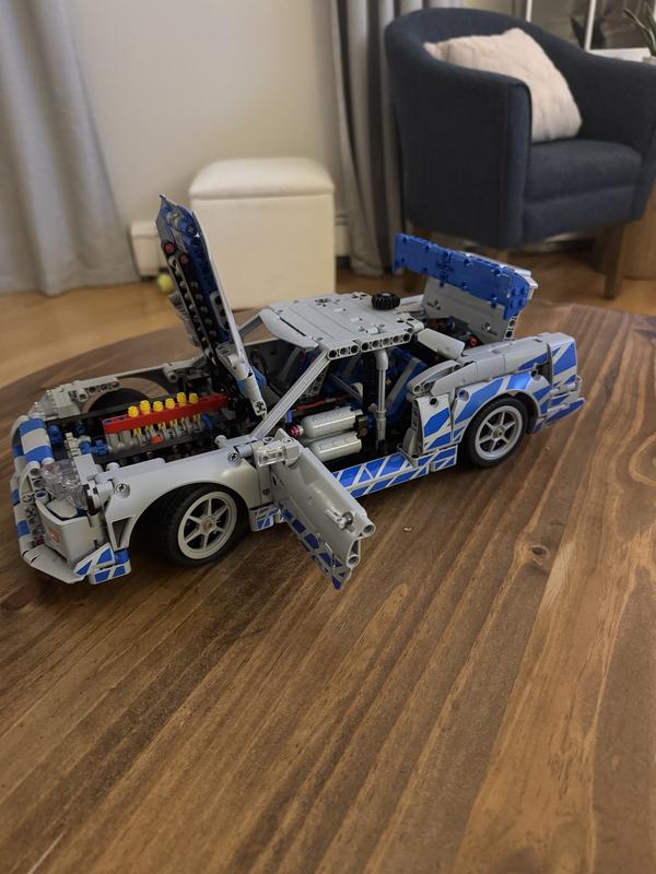 Customer carousel item 9.