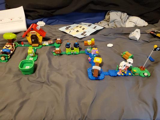 The full set incorporated into a custom level